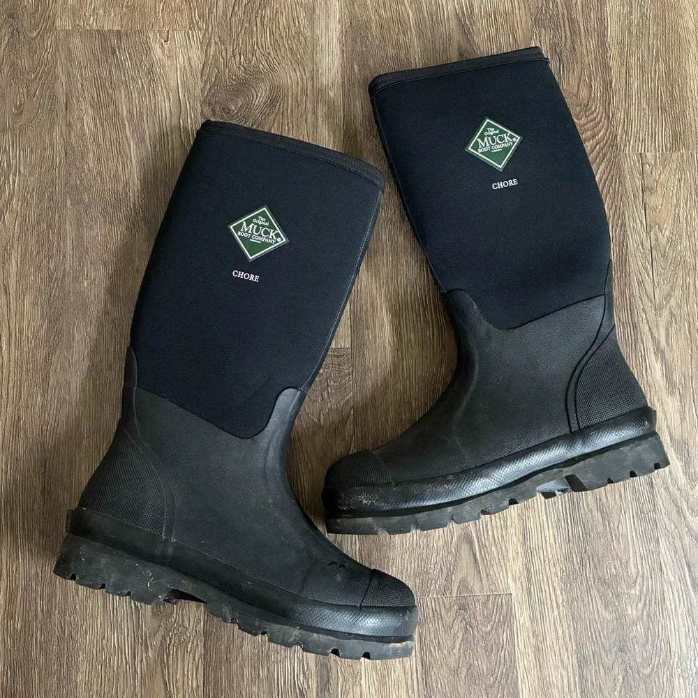 MUCK CHORE CLASSIC WORK BOOT in Black